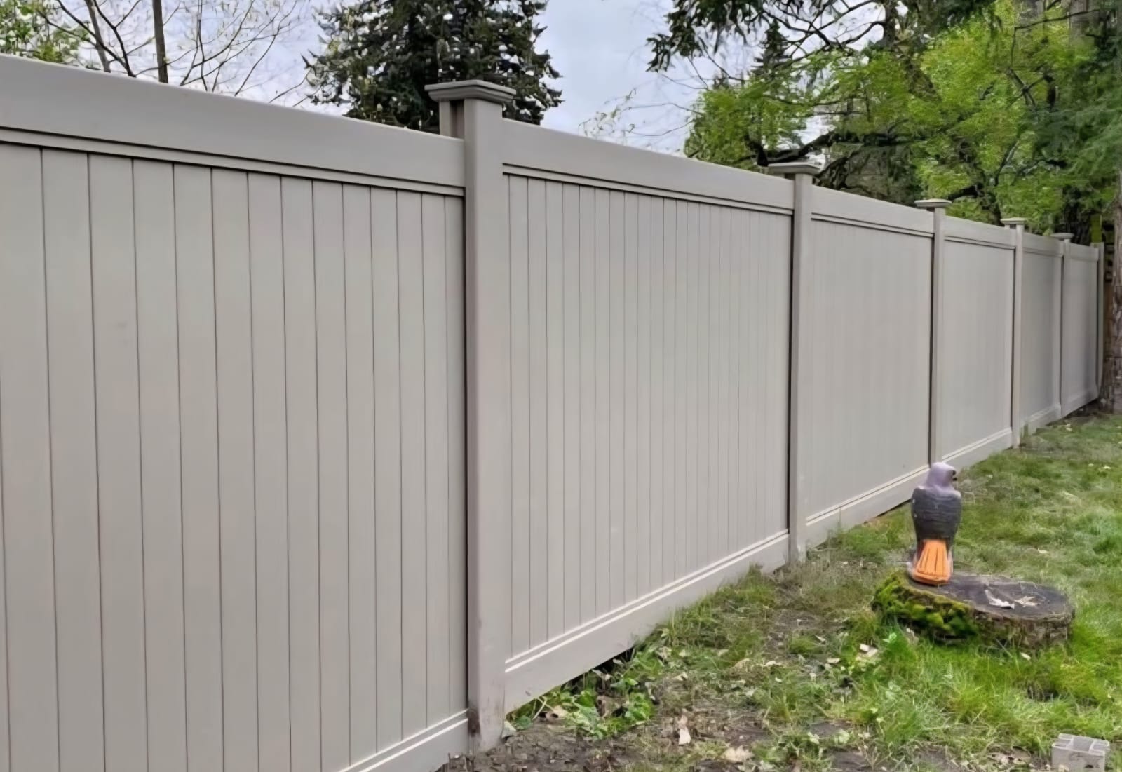 Vinyl Privacy Fence